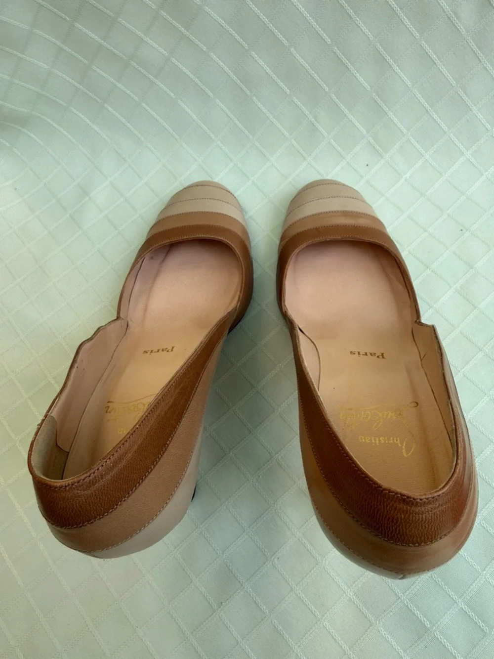 Vintage Christian Louboutin Two-Tone Tan and Cream Leather Pumps with Dust Bag
